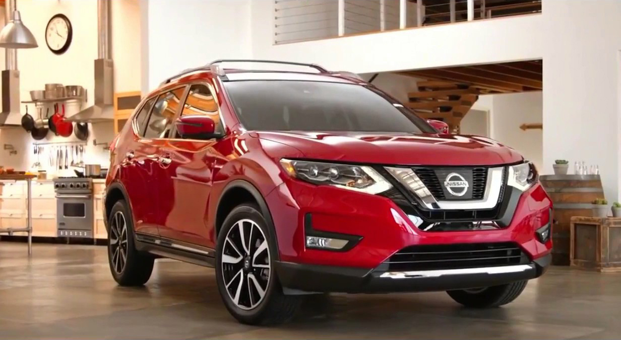 xe giảm giá cận Tết, ô tô giảm giá, Nissan Sunny, Nissan X-Trail, Mazda CX-5, Ford Transit, giá xe ô tô tháng 1/2019, giảm giá xe cận Tết