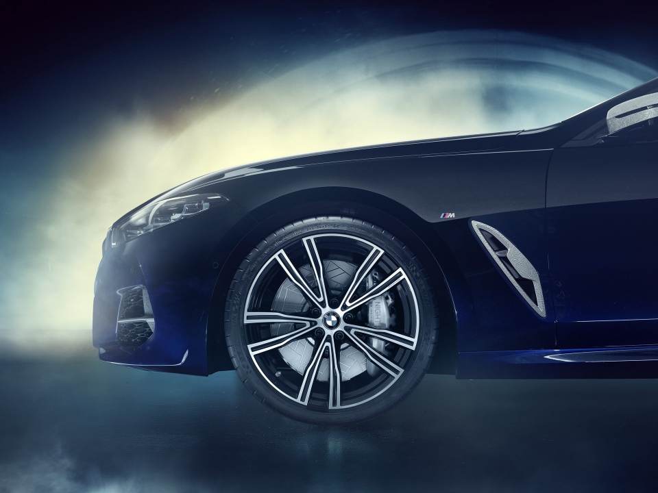 BMW, BMW M850i Night Sky, xe BMW M850i Night Sky, xe BMW với nội thất đá thiên thạch, xe BMW chất liệu đá thiên thạch