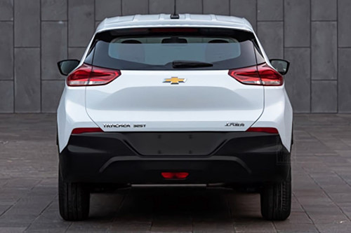 Phần đuôi xe Chevrolet Tracker
