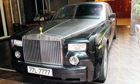 siêu xe, siêu xe của đại gia, Rolls-Royce Phantom, Rolls-Royce Phantom tứ quý 7, Rolls-Royce Phantom của Dương Bạch Diệp, Rolls-Royce Phantom của Khải Silk, Hummer H2, Hummer H2 tứ quý 3, Hummer H2 của Tòng Thiên Mã, Camry tứ quý 9