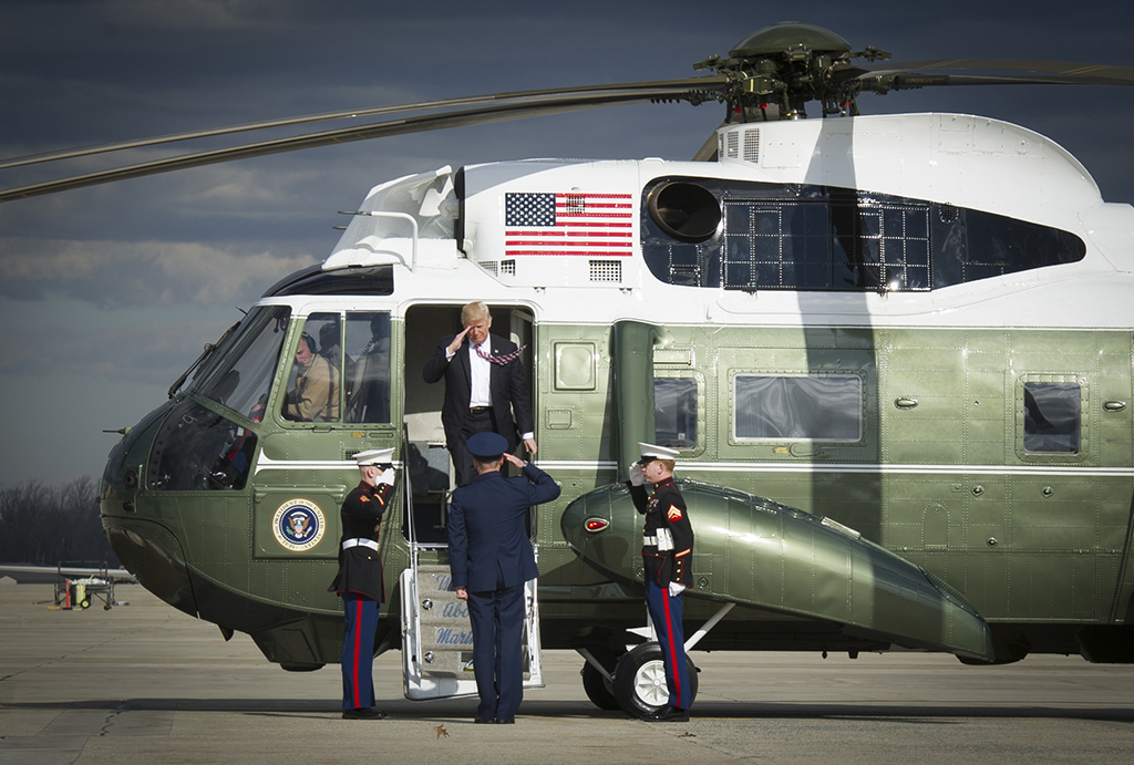 Donald Trump, xe Tổng Thống Mỹ, Cadillac One, The Beast 2.0, Air Force One, Marine One