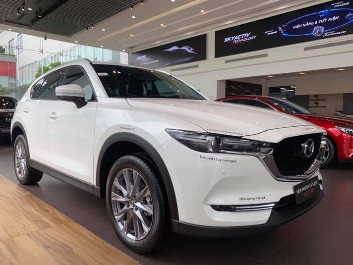 Mazda CX5 2020 Deluxe 2.0AT giảm gần trăm triệu