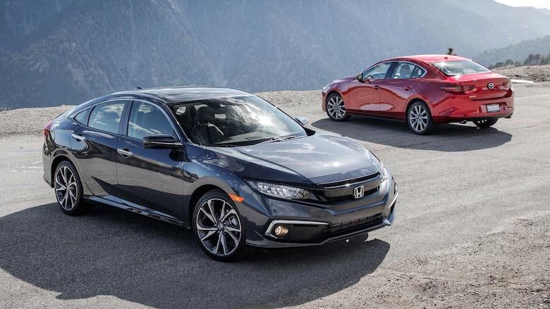 Honda Civic có phần lép vế hơn về mức giá ưu đãi so với Mazda 3