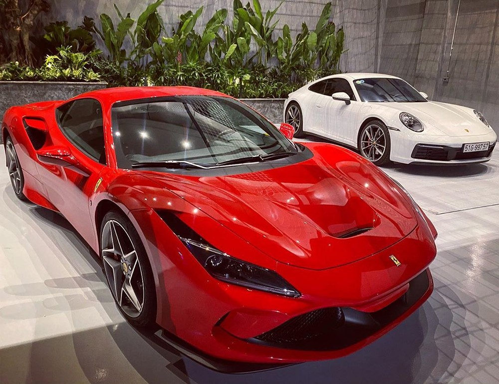 Cuong do la ra bien cho sieu xe Ferrari F8 Tributo gan 30 ty dong