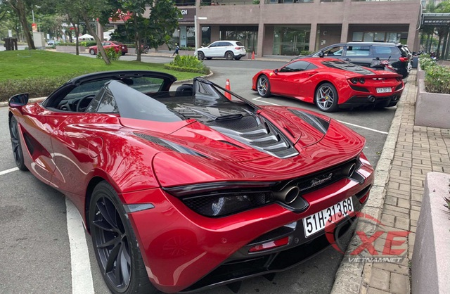 Muc thue phi khung cua 2 chiec sieu xe tai Viet Nam