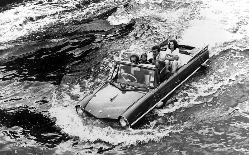 Chiếc xe Amphicar 770
