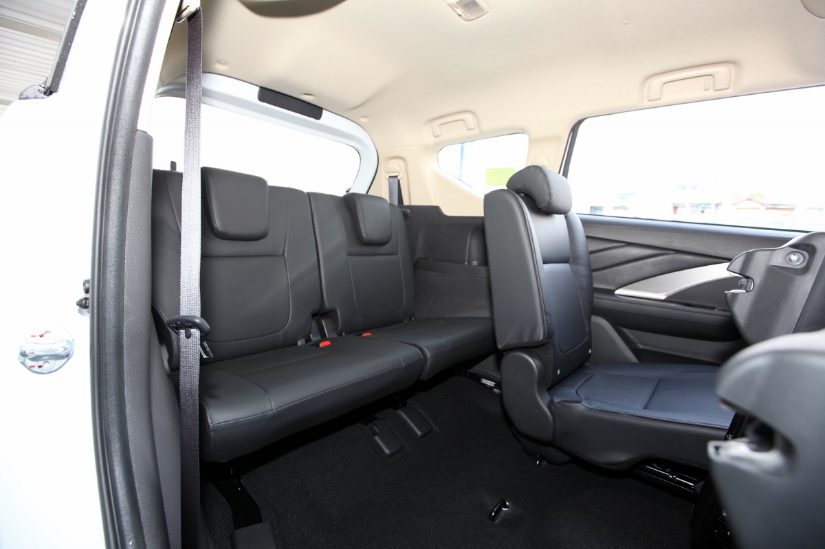 Thiết kế khoang nội thất Mitsubishi Xpander CKD 2020