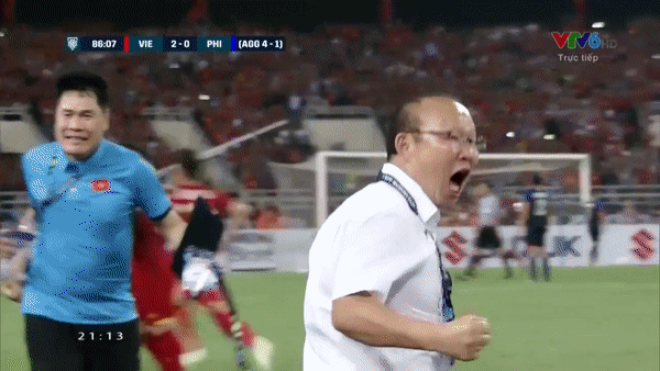 VIDEO: Công Phượng ghi siêu phẩm tại AFF Cup 2018