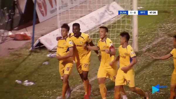 VIDEO: Những pha làm bàn siêu phẩm của các tiền đạo ở V-League 2020