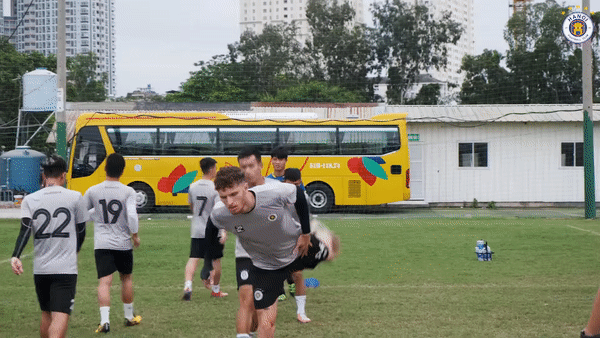VIDEO: Hà Nội tích cực luyện tập trước thêm đại chiến với Bình Định