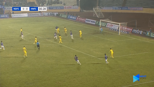VIDEO: Viettel, Hà Nội 'khóc thét' khi nhìn lịch thi đấu V-League?