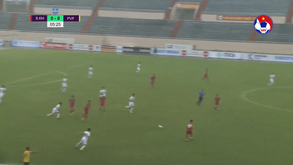 VIDEO: Màn trình diễn cực ấn tượng của trò cưng HLV Troussier