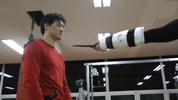 'Lý Tiểu Long Hàn Quốc' ra đòn nhanh như điện, khiến đối thủ không kịp trở tay