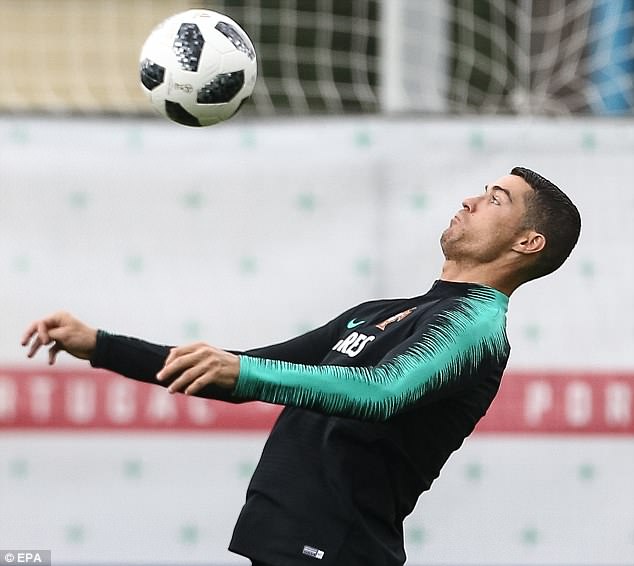 world cup, bồ đào nha, ronaldo, tây ban nha, tập luyện trước trận đấu