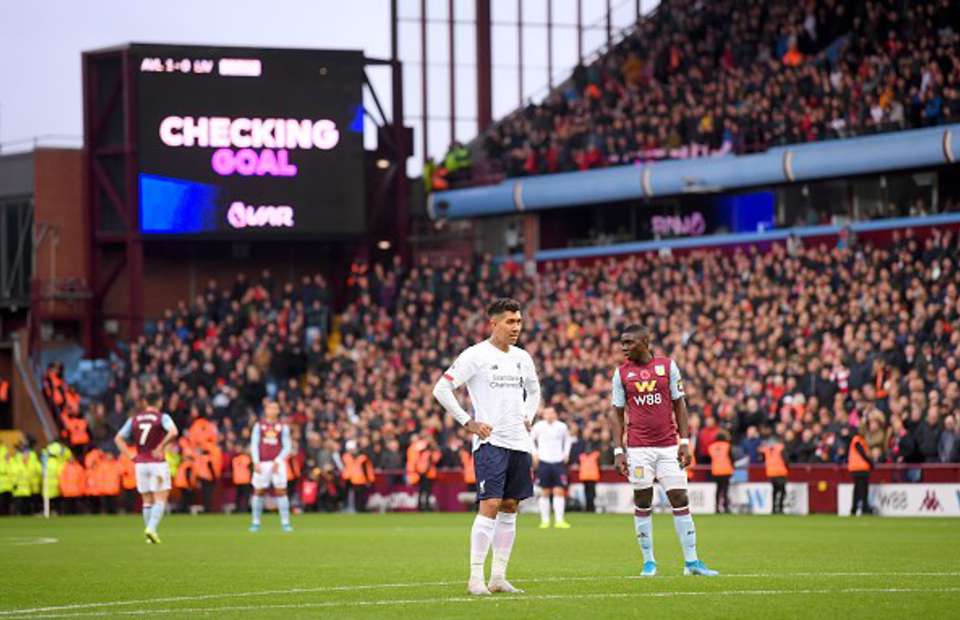 var, ngoại hạng anh, liverpool, tottenham