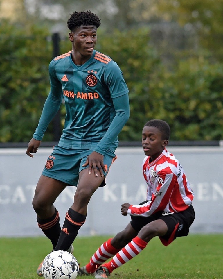 david easmon, ajax, u15 ajax, người khổng lồ, cầu thủ trẻ, sparta rotterdam