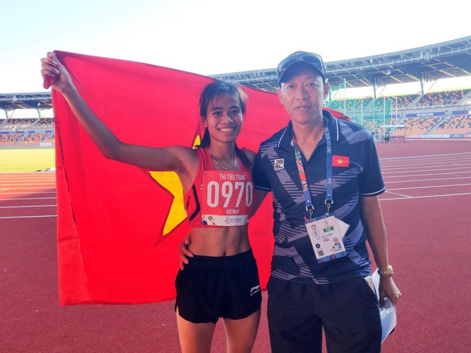 SEA Games 30, sea games 2019, việt nam, phạm thị thu trang, nguyễn thị thanh phúc, điền kinh, huy chương vàng, hcv, phạm thị thu trang chạy xe ôm