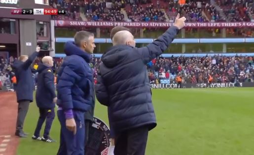 Son Heung-min, Mourinho, Ngoại hạng Anh, Aston Villa vs Tottenham, mourinho thay người, Aston Villa, Tottenham