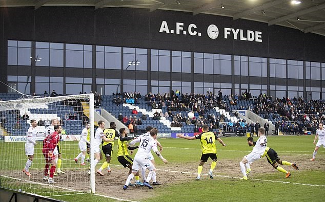 COVID-19, Ngoại hạng Anh, virus corona, AFC Fylde
