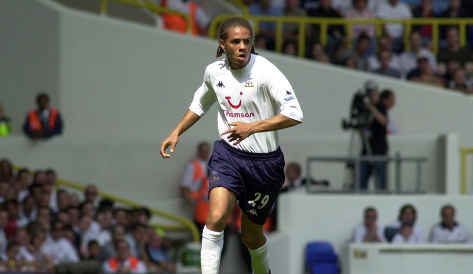 HAGL, Ronaldinho, Tottenham