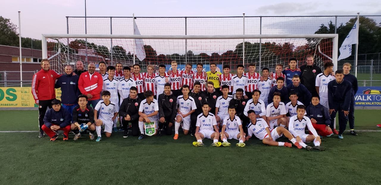 HAGL, U18 HAGL, Feyenoord, Hà Lan, U18 HAGL JMG, U18 HAGL gặp Công Phượng, HLV Guillaume Graechen