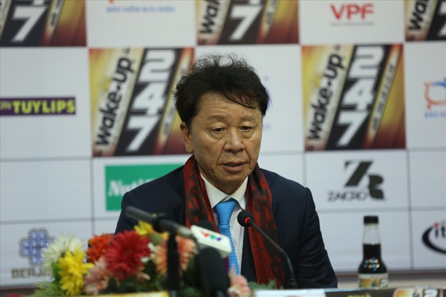 TP. Hồ chí minh 1-2 HAGL, CLB TP. Hồ Chí Minh, HLV Chung Hae Seong, V-League 2019
