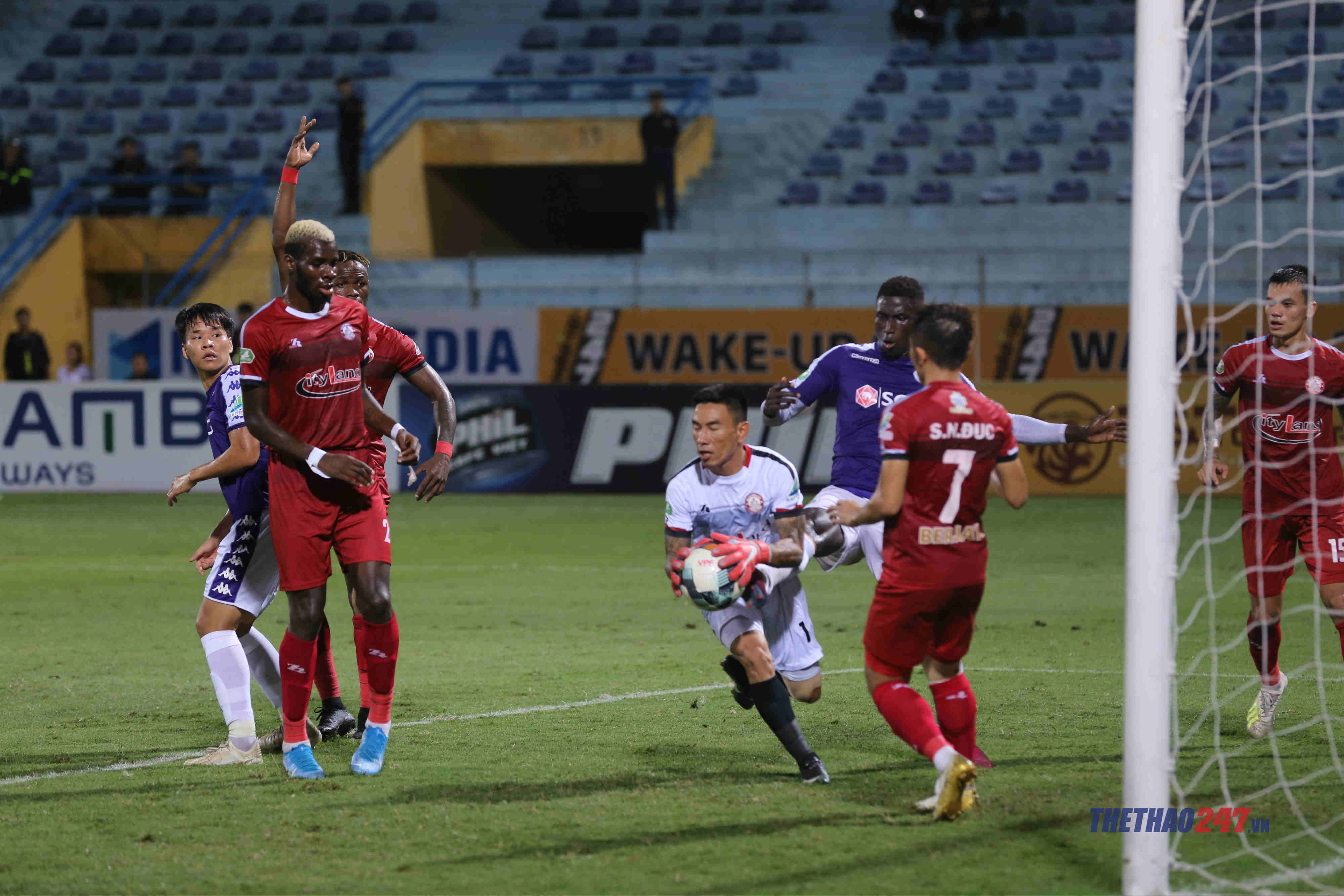  Hà Nội FC 3-0 TP. Hồ Chí Minh, Bán kết cúp quốc gia, Chung Hae Seong, HLV TP. Hồ chí minh  S