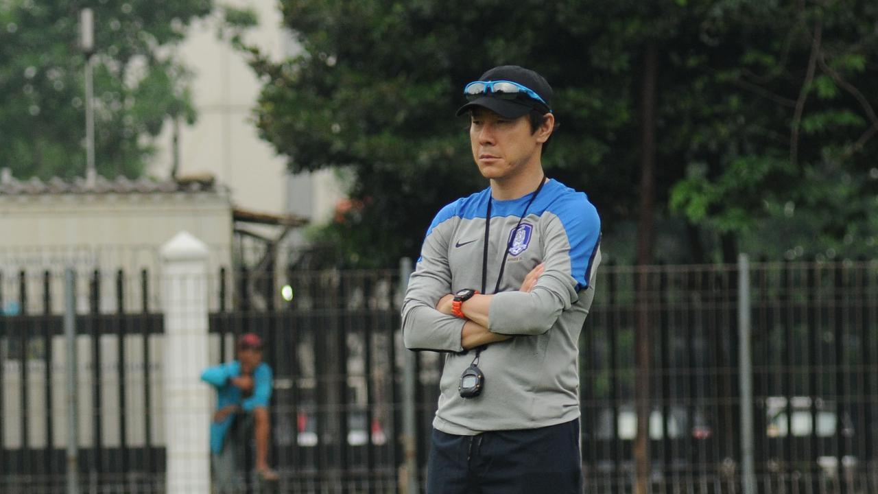 ĐT indonesia, simon mcmenemy, shin tae yong, pssi, vòng loại wc 2022, malaysia vs indonesia, 