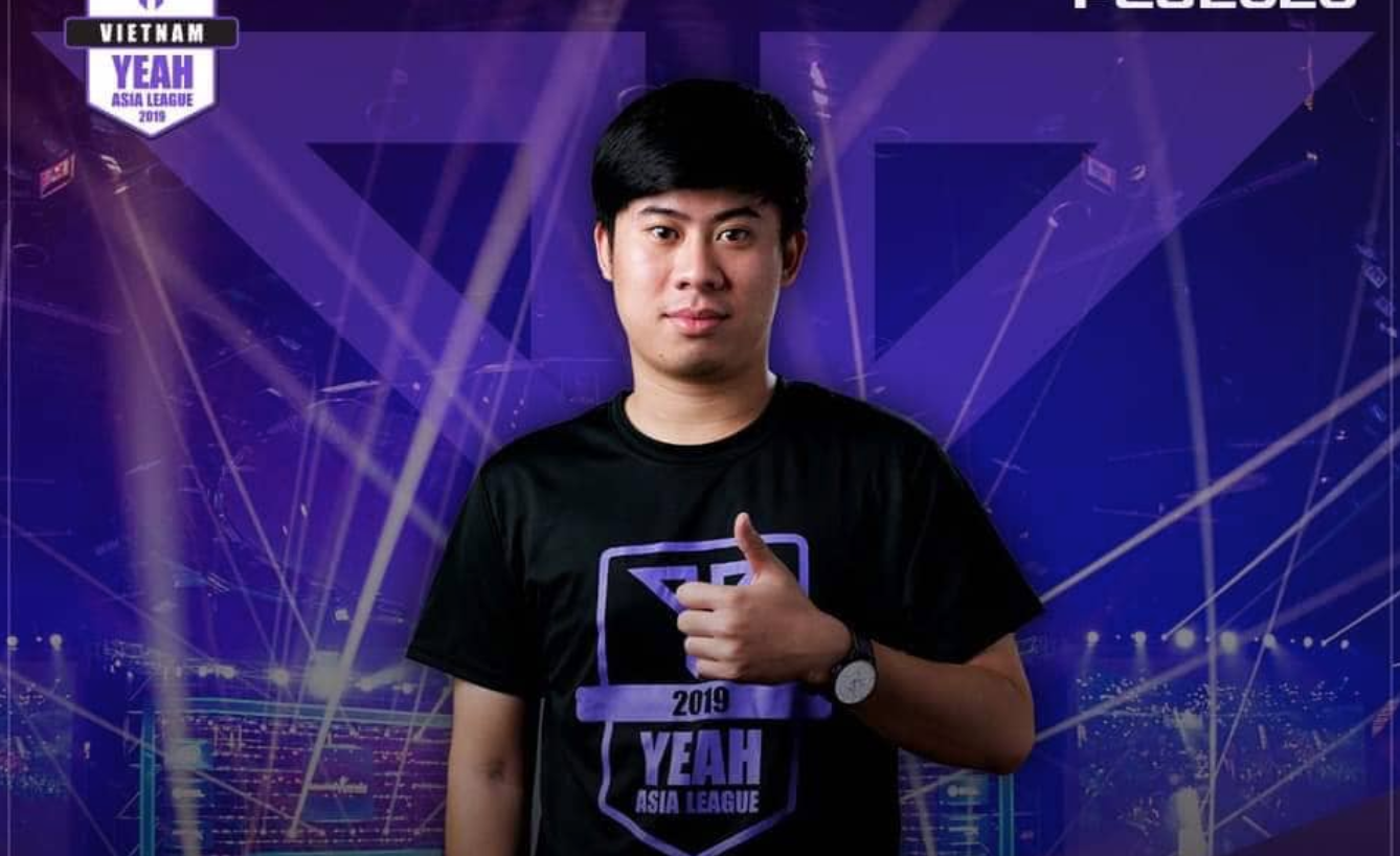 Quang Mạnh dem lai bat ngo cho giai dau pes 247 cup
