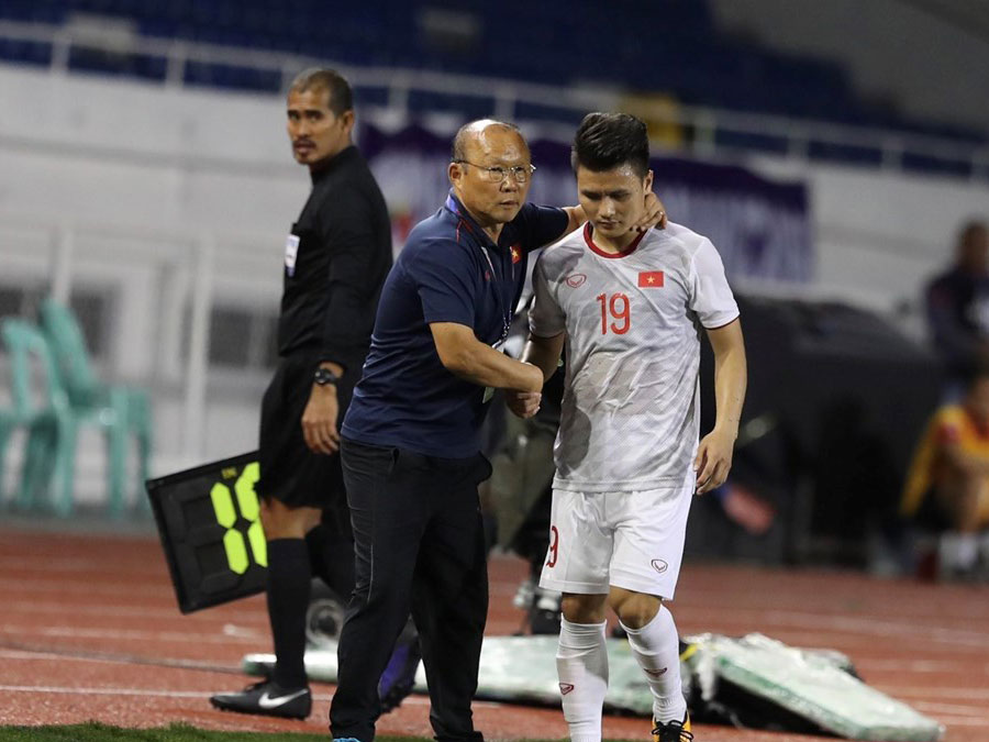 Quang Hai chia tay SEA games 30