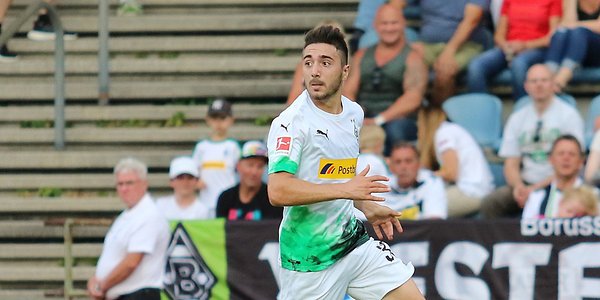 Jacob Italiano - ngôi sao đang thi đấu tại Bundesliga của U23 Australia Jacob Italiano