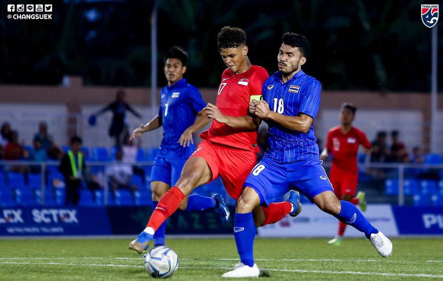 9 cau thu u22 singapore danh bac