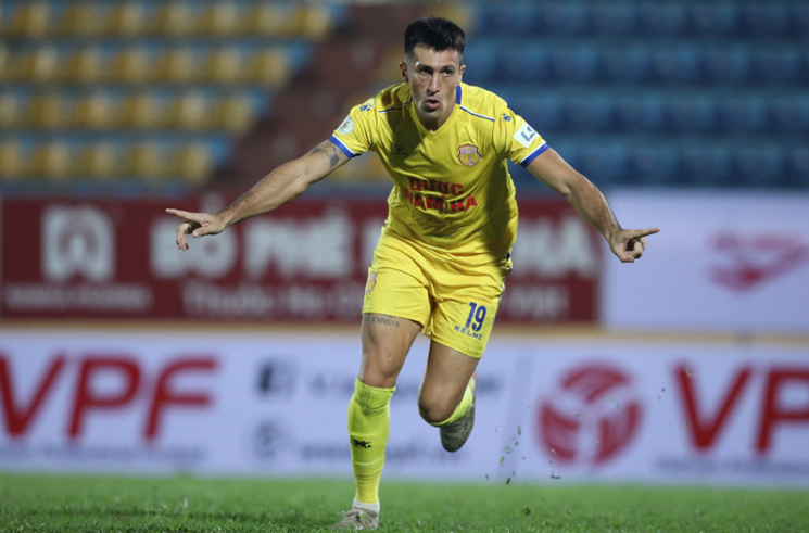 Nam Định 2-1 hong linh ha tinh