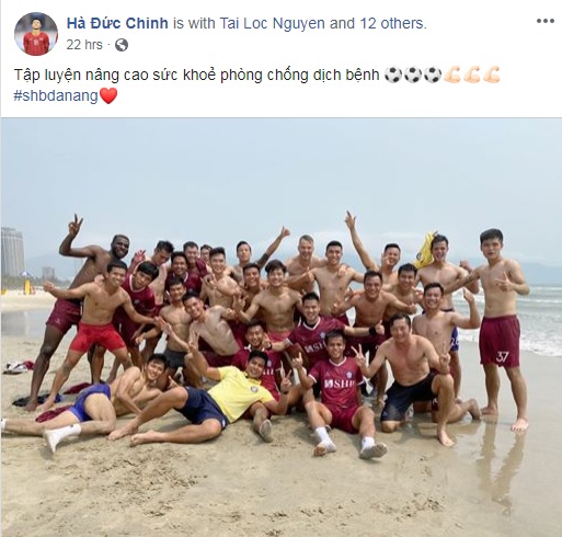 Duc Chinh tro lai tap luyen
