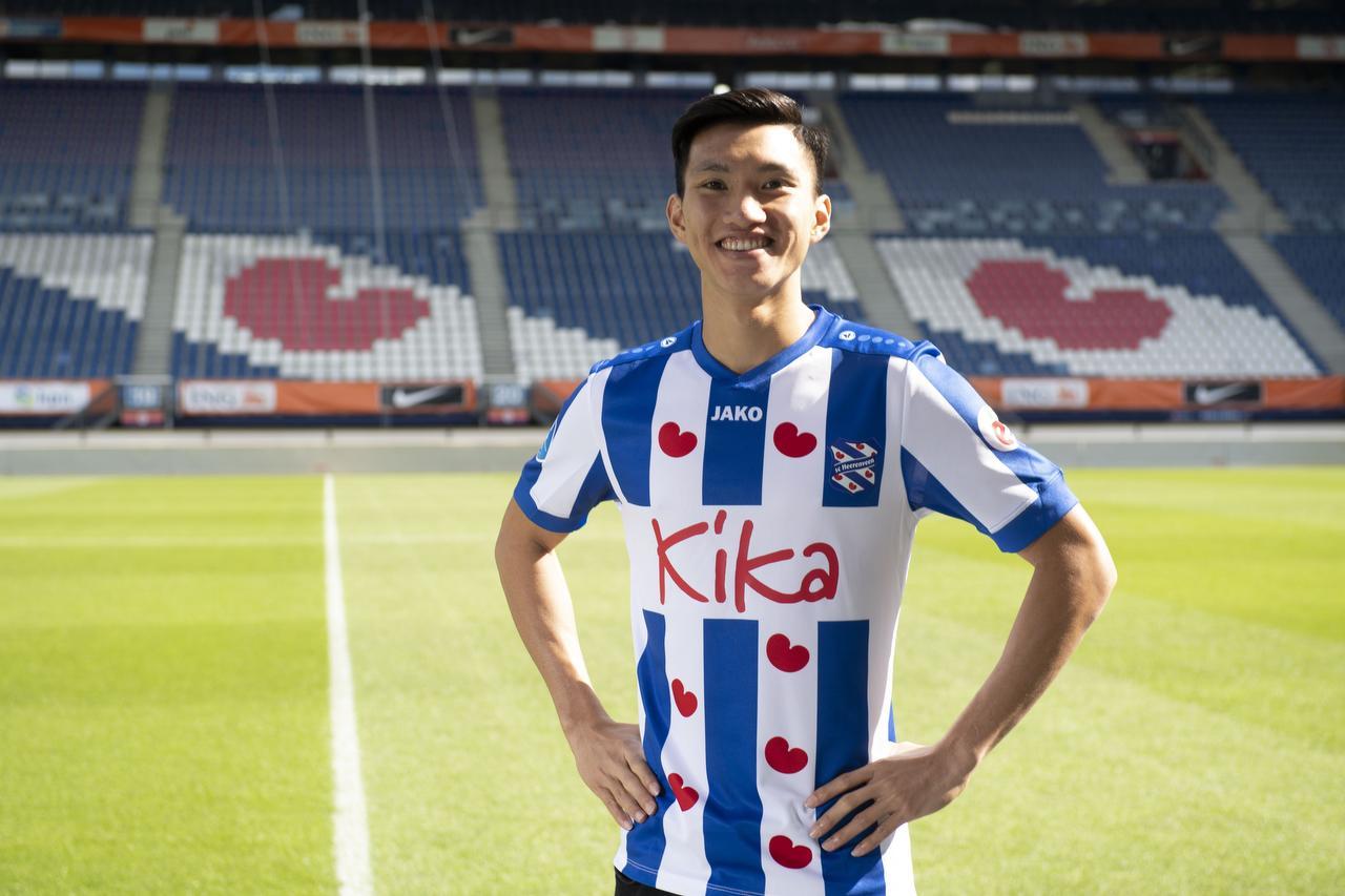 Doan Van Hau phat trien vuot bac tai SC heerenveen