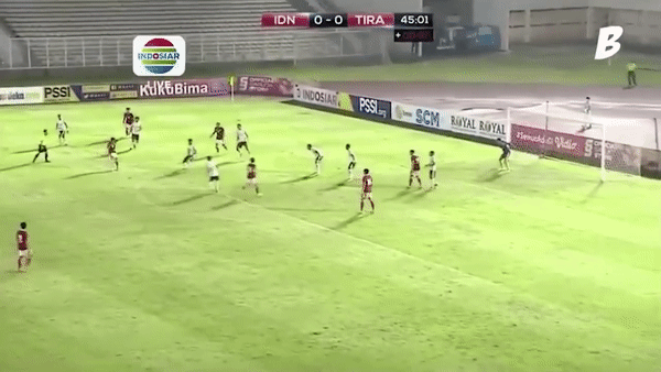 VIDEO: Lập siêu phẩm cứa lòng như Messi, cầu thủ ĐT Indo thách thức ĐTVN