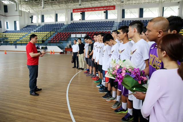 Trần Anh Tú, CLB Ho Chi Minh City Wings, HLV Ricky Magallanes, VBA 2017