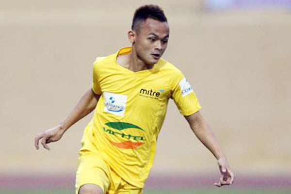 Quốc Phương, Lê Quốc Phương, FLC Thanh Hóa, Văn Hoàn, Công Vinh, trọng tài V-League 2017,