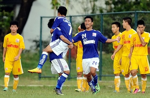 Triệu Việt Hưng, sao HAGL, HAGL, HAGL 1-0 QNK Quảng Nam, 