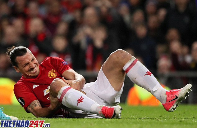 Ibrahimovic, tin tuc MU, tin tuc bong da viet nam, tin tuc Man Utd, Ibrahimovic chấn thương cực nặng, tin bong da quoc te hom nay