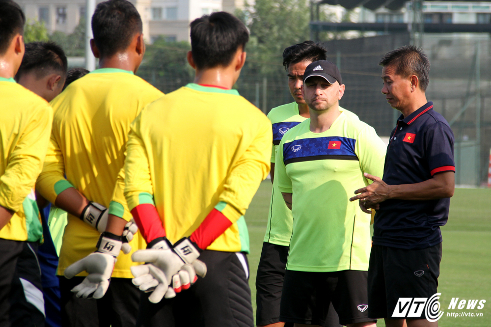 U19 Việt Nam, HLV Đức, ĐTQG Việt Nam, HLV Hoàng Anh Tuấn