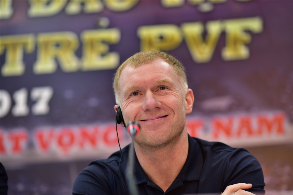 Việt Nam, Scholes, PVF, Ryan Giggs 