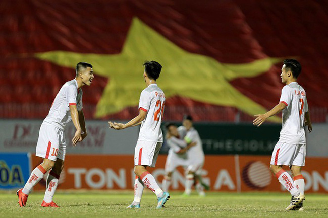 U21 Việt Nam, HLV Ono, Thanh Bình, Việt Hưng