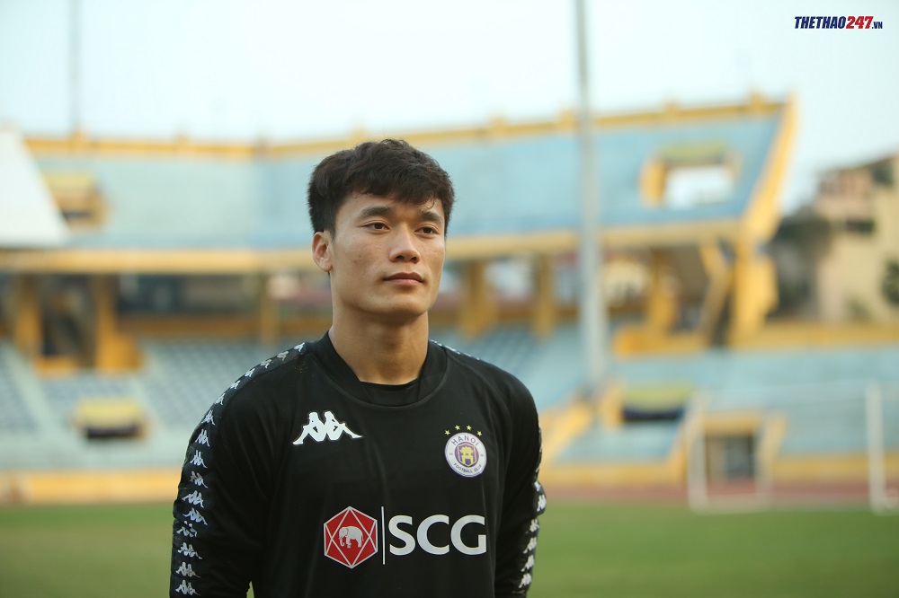 Bùi Tiến Dũng, Oseni, Hà Nội