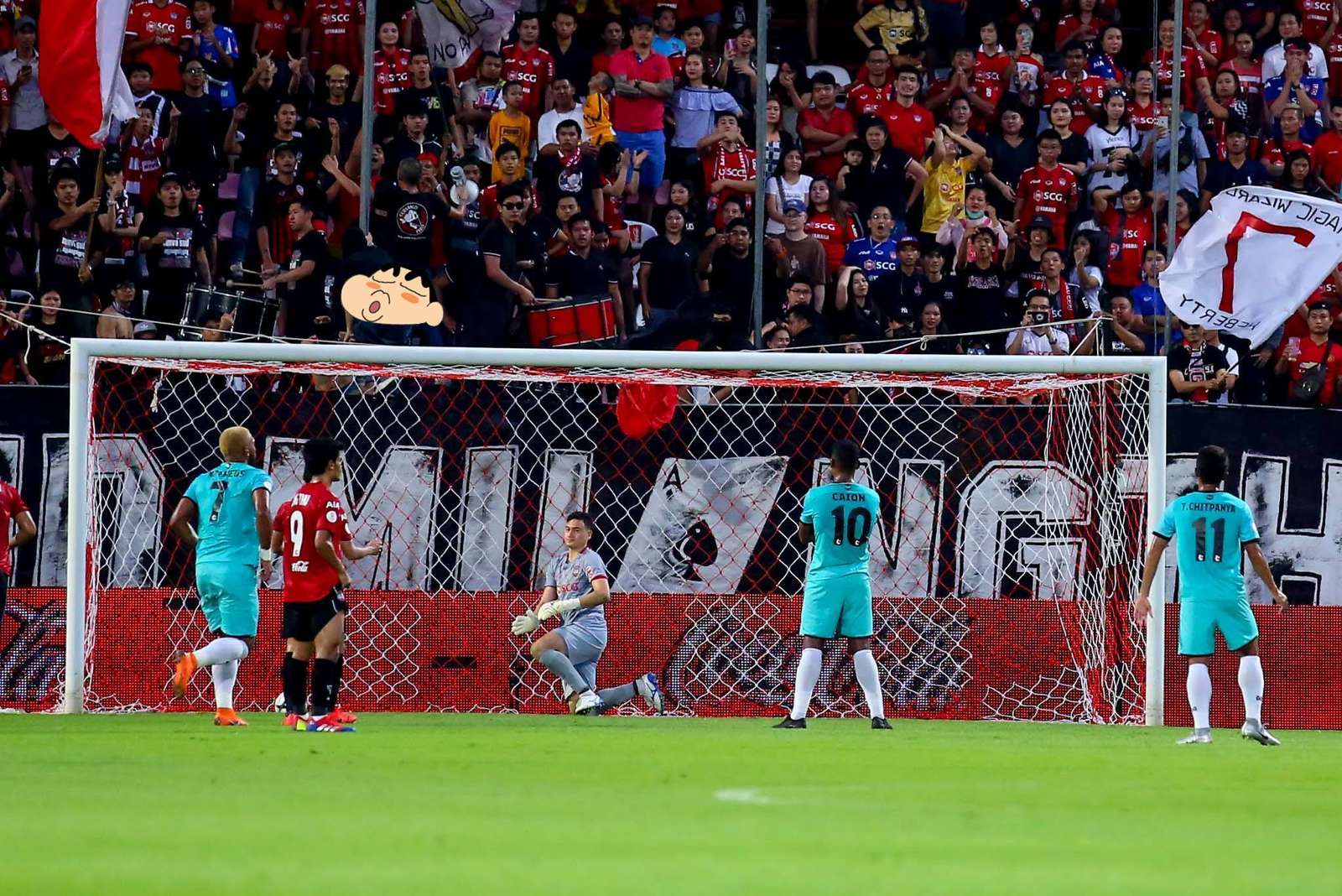 Muangthong, Văn Lâm, Thai league